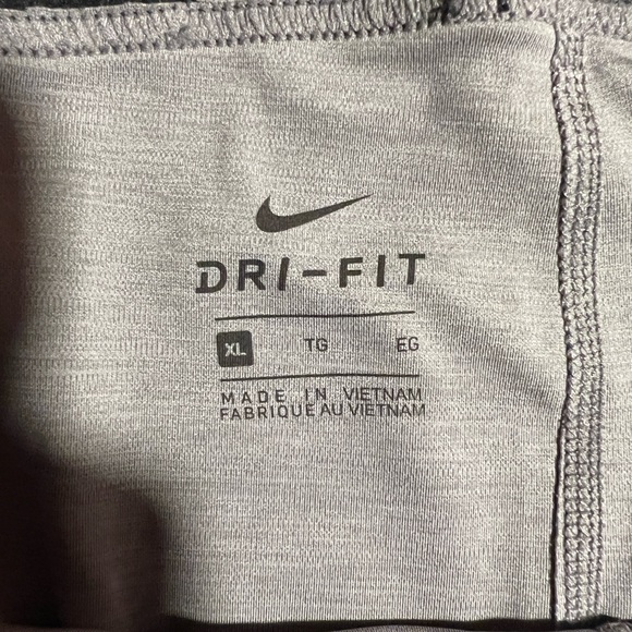 Nike Dri-FIT Light Gray Leggings - Picture 3 of 4